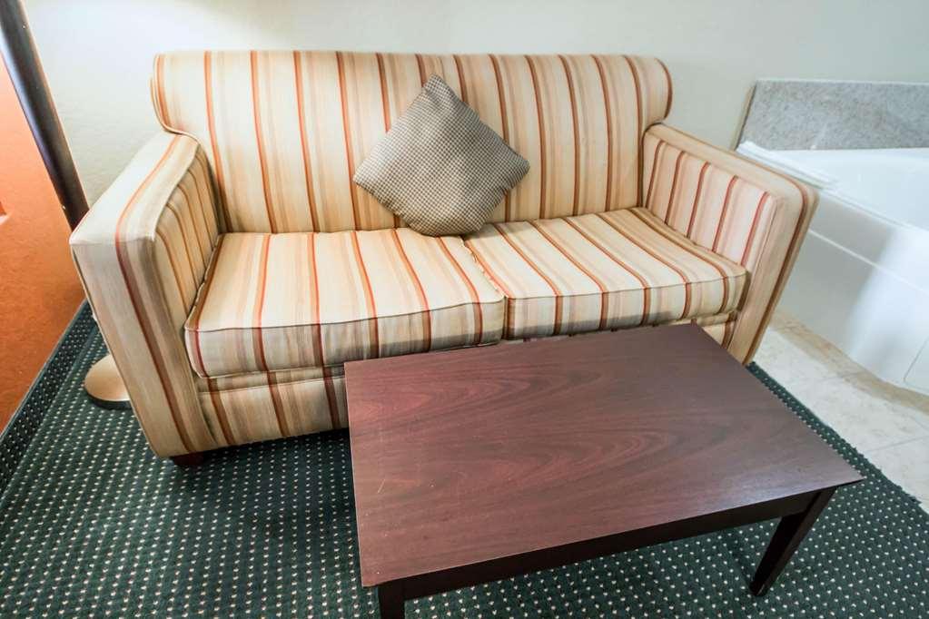 Comfort Suites Orlando Airport Room photo